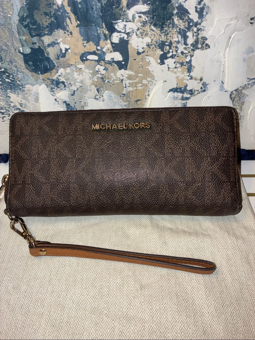 NWOT Michael Kors Dark Brown Logo Zip-Around Wristlet Wallet with Gold Hardware